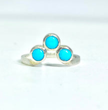 Load image into Gallery viewer, Turquoise 3 bezel sterling silver ring
