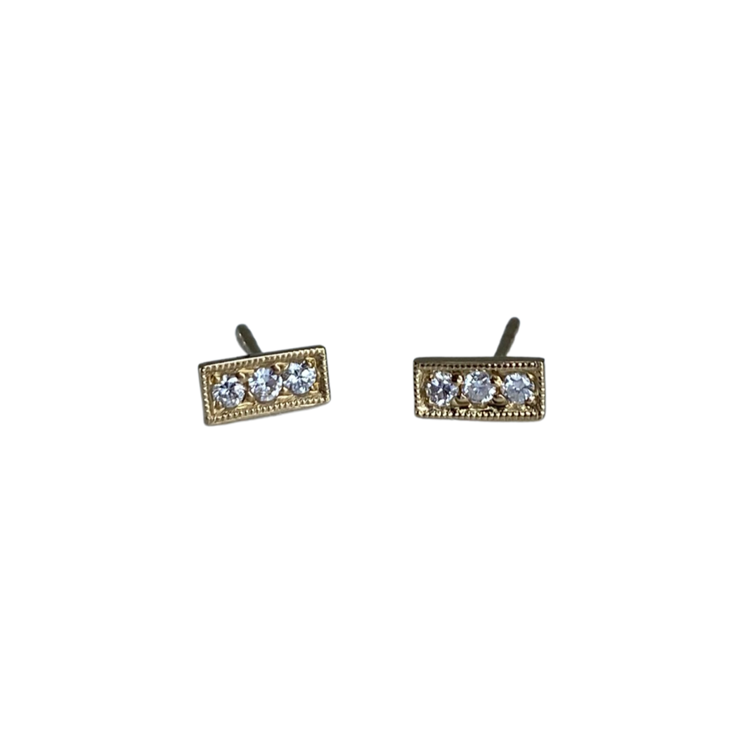 Pavé diamond bar stud 14k gold earrings